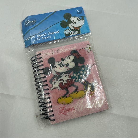 Disney Minnie Mouse Notebook - Picture 1 of 4